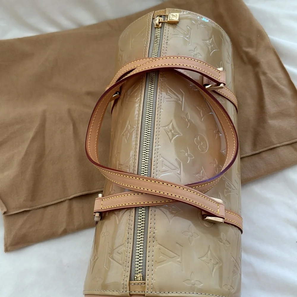 Louis Vuitton Bedford Handbag - Picture 7 of 13